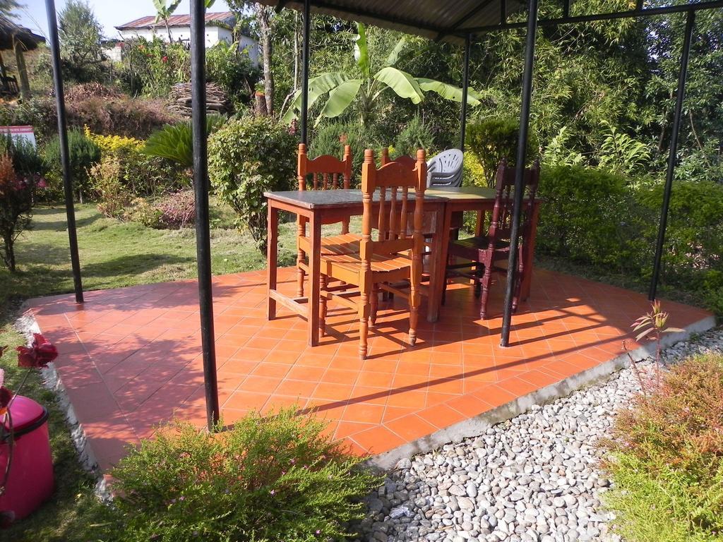 بوكْرا Rupa View Guest House المظهر الخارجي الصورة